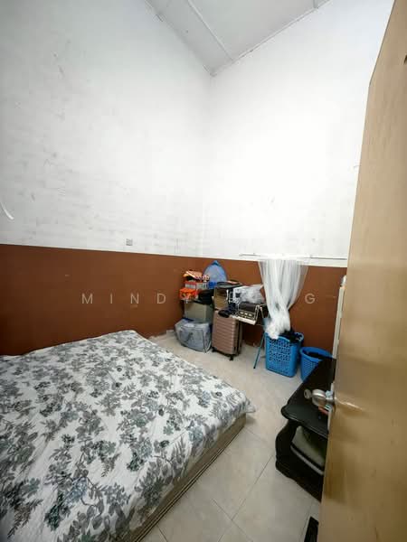 Rumah Teres 1 Tingkat untuk Dijual di Kota Masai (Pasir Gudang) - Mindy Heng - Bedroom - PropertyGuru.com.my