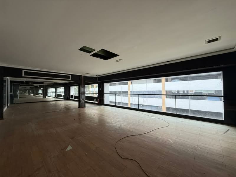 Shop for Rent in Farlim (Ayer Itam) - Max Lim - Interior - PropertyGuru.com.my