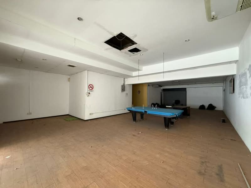Shop for Rent in Farlim (Ayer Itam) - Max Lim - Interior - PropertyGuru.com.my