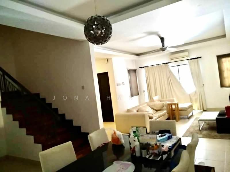 Terraced House for Sale in Bandar Puteri Puchong (Puchong) - Jonathan Lee - Living Room - PropertyGuru.com.my