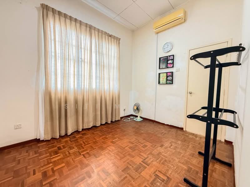 Bungalow for Sale in Bandar Bukit Mahkota (Bangi) - Siti Mariam - Interior - PropertyGuru.com.my