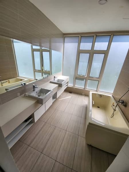 Condominium for Sale at Damansara Foresta - Raymond Siew - Bathroom - PropertyGuru.com.my