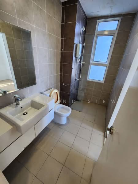 Condominium for Sale at Damansara Foresta - Raymond Siew - Bathroom - PropertyGuru.com.my