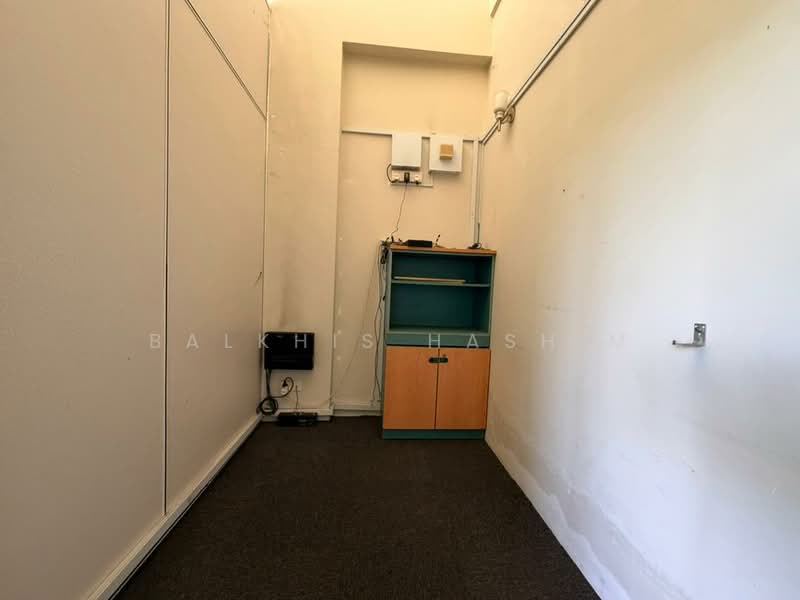 Shop / Office for Rent in Bukit Jelutong (Shah Alam) - Balkhis Hashim - Interior - PropertyGuru.com.my