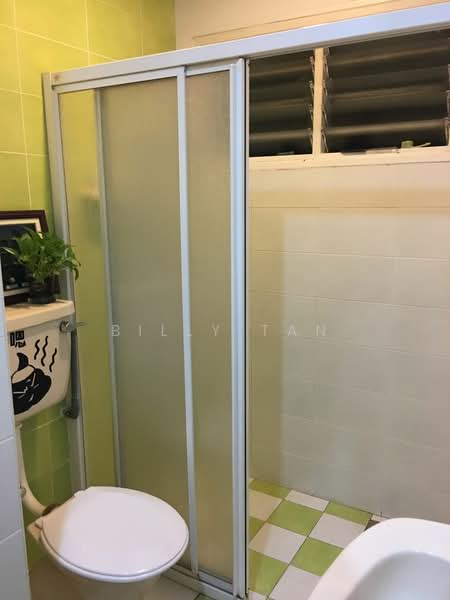Rumah Teres 2 Tingkat untuk Dijual di Usj 3 (Subang Jaya) - Billy Tan - Bathroom - PropertyGuru.com.my