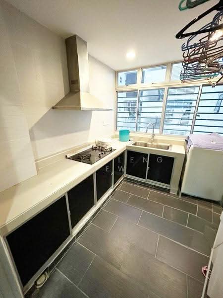 Kondominium untuk Dijual di Sierra Residency - Yoke Leng Sew - Kitchen - PropertyGuru.com.my