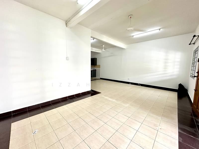 Rumah Teres 2 Tingkat untuk Dijual di Rawang (Selangor) - Izzah Alias - PropertyGuru.com.my