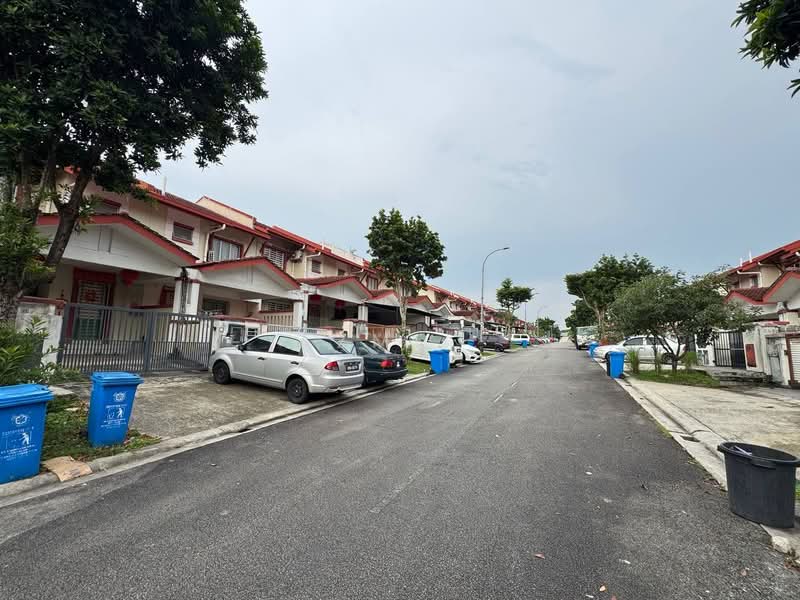 Terraced House for Sale in Aman Putri (Sungai Buloh) - Azmi . - PropertyGuru.com.my