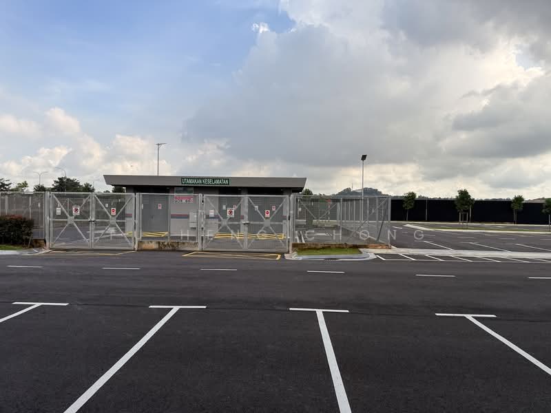 Shop / Office for Rent in Taman Kota Masai (Pasir Gudang) - Fu Heng Chong - Exterior - PropertyGuru.com.my