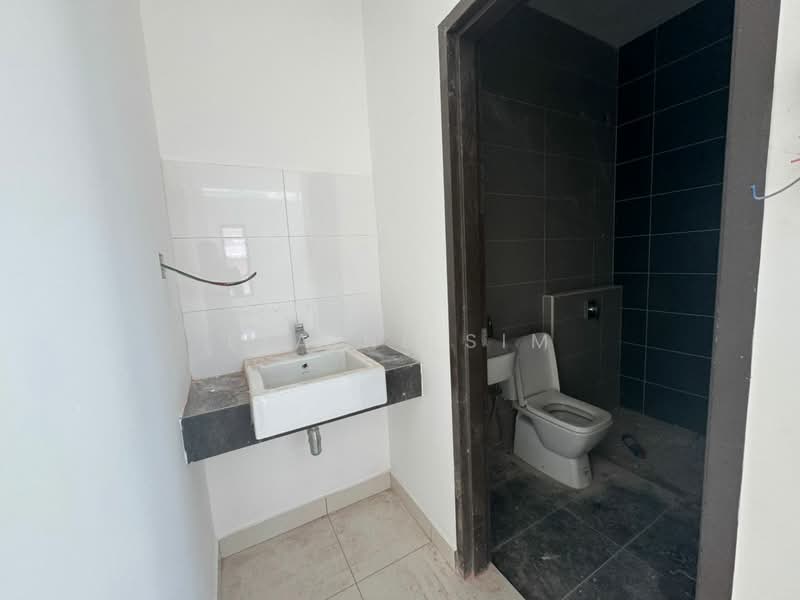 Semi-Detached House for Sale in Johor Bahru (Johor) - Elaine Sim - Bathroom - PropertyGuru.com.my