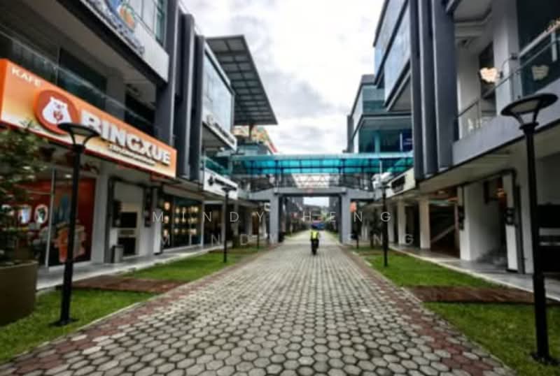 Shop for Sale in Johor Bahru (Johor) - Mindy Heng - Exterior - PropertyGuru.com.my
