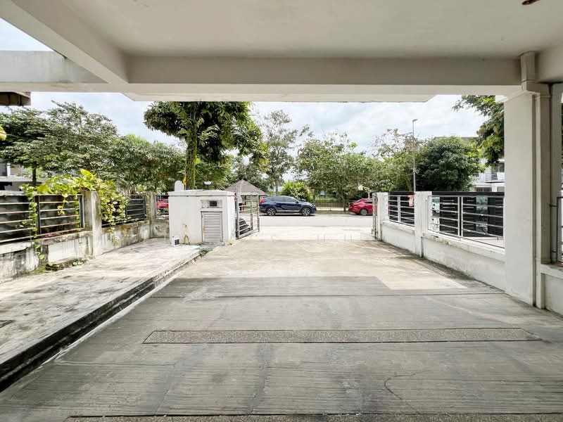 2-storey Terraced House for Sale in Sungai Buloh (Selangor) - Firdaus Husin - Exterior - PropertyGuru.com.my
