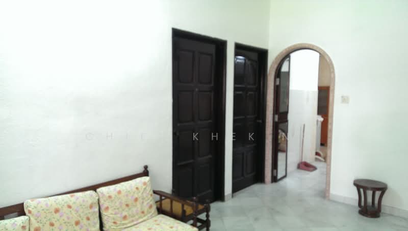 Pangsapuri untuk Dijual di Lorong Semarak Api - Chien Khek Ng - Living Room - PropertyGuru.com.my