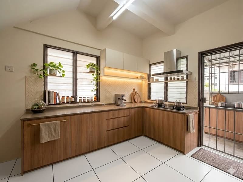 Rumah Teres 2 Tingkat untuk Dijual di SS2 (Petaling Jaya) - Jackie Tan - Kitchen - PropertyGuru.com.my