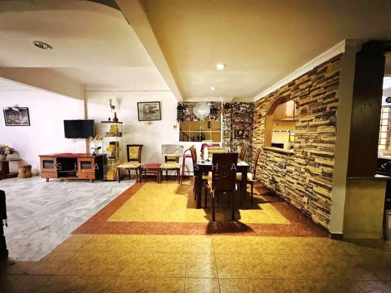 2-storey Terraced House for Sale in Taman Samudra Teres (Batu Caves) - Shafika Shahidin - Living Room - PropertyGuru.com.my