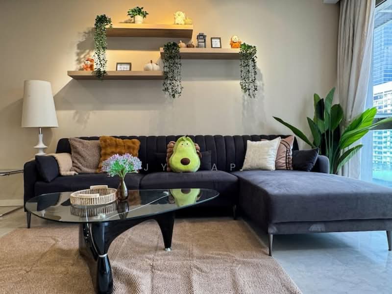 Service Residence for Sale at Bintang Fairlane Residences - JY Yap - Living Room - PropertyGuru.com.my