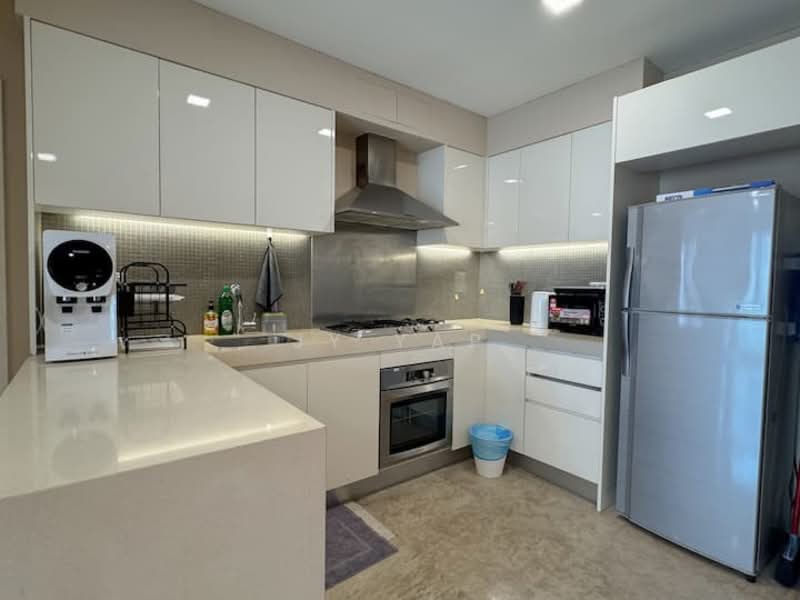 Service Residence for Sale at Bintang Fairlane Residences - JY Yap - Kitchen - PropertyGuru.com.my