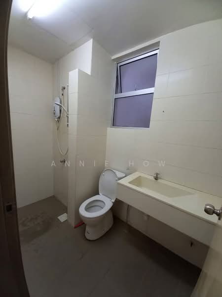 Servis Apartment untuk Dijual di Platinum Lake PV 21 - Annie How - Bathroom - PropertyGuru.com.my