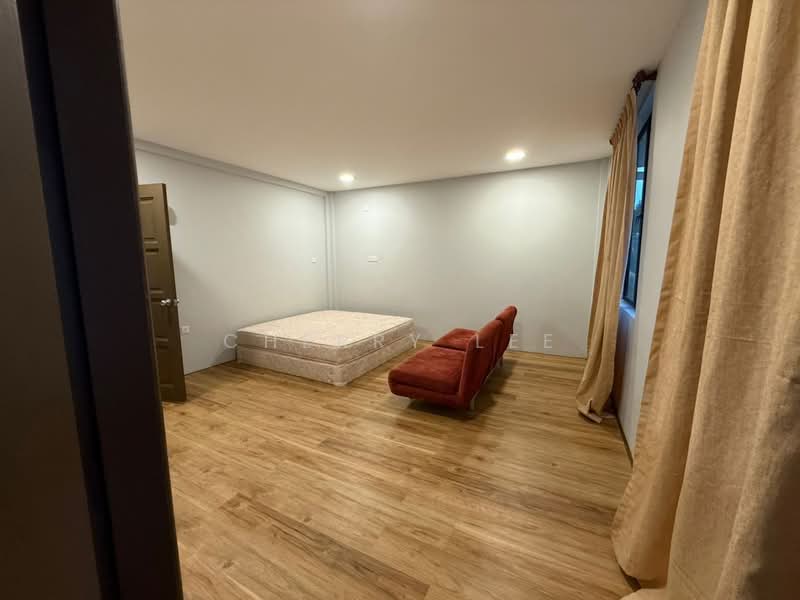 Semi-Detached House for Sale in Kuching (Sarawak) - Cherry Lee - PropertyGuru.com.my