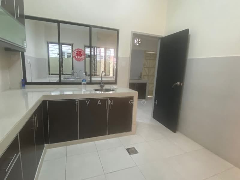 2-storey Terraced House for Sale in Bandar Puteri Puchong (Puchong) - Evan Goh - Kitchen - PropertyGuru.com.my