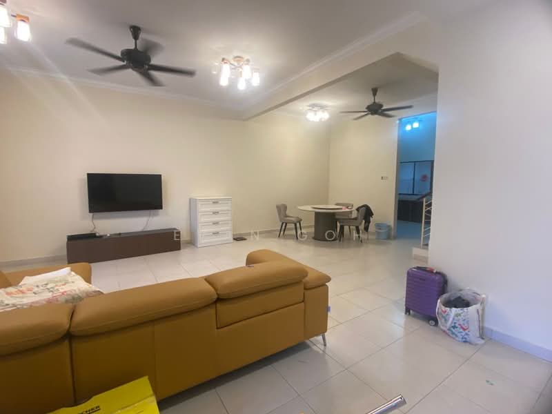 2-storey Terraced House for Sale in Bandar Puteri Puchong (Puchong) - Evan Goh - Living Room - PropertyGuru.com.my