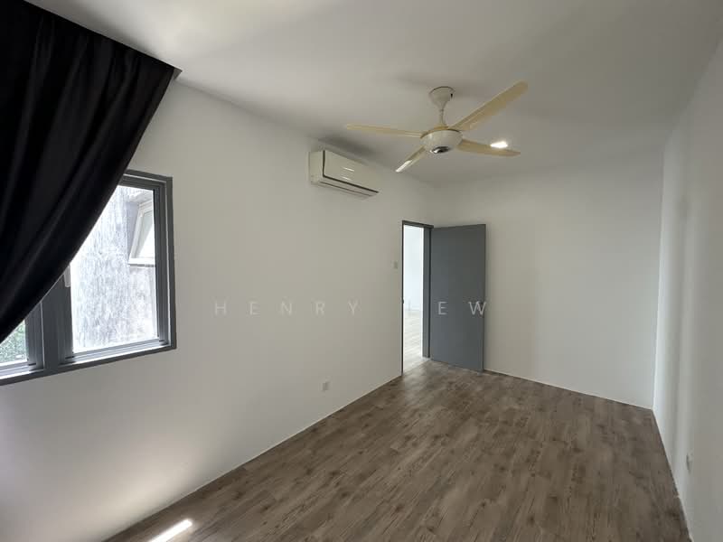 Condominium for Sale at Lakefront Residence - Henry Lew - Interior - PropertyGuru.com.my