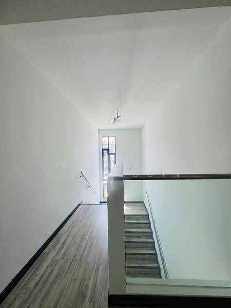 Semi-Detached House for Sale in Bukit Bandaraya (Shah Alam) - Nahathir Shahabudin - PropertyGuru.com.my