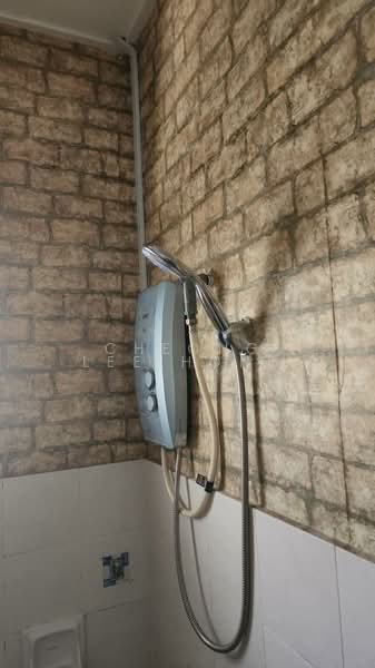 Apartment for Sale at Sri Cempaka (Taman Wawasan) - Cheong Lee Hong - Bathroom - PropertyGuru.com.my
