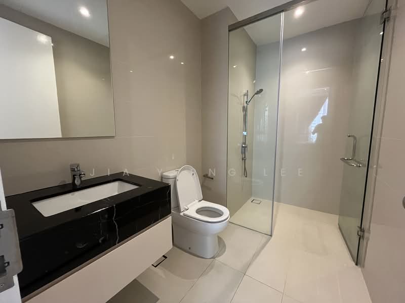 Service Residence for Rent at Pavilion Ceylon Hill - Jia Yirng Lee - Bathroom - PropertyGuru.com.my
