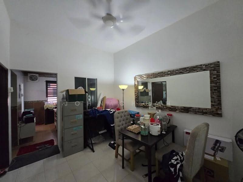 Rumah Teres 2-Tingkat untuk Dijual di Ipoh (Perak) - John Chuah - Living Room - PropertyGuru.com.my