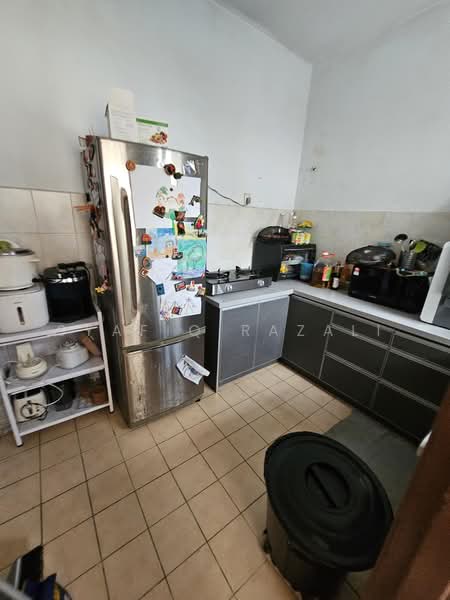 Rumah Teres 2 Tingkat untuk Dijual di U12, Taman Cahaya Alam (Shah Alam) - Syafiq Razali - Kitchen - PropertyGuru.com.my