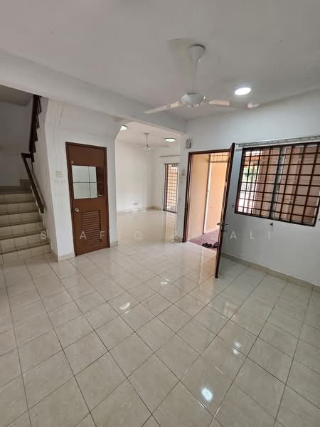 Rumah Teres 2 Tingkat untuk Dijual di U12, Taman Cahaya Alam (Shah Alam) - Syafiq Razali - PropertyGuru.com.my