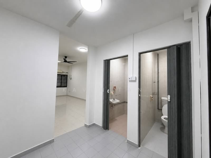 1-storey Terraced House for Rent in Taman Johor Jaya (Johor Bahru) - Kavin Tan - Interior - PropertyGuru.com.my