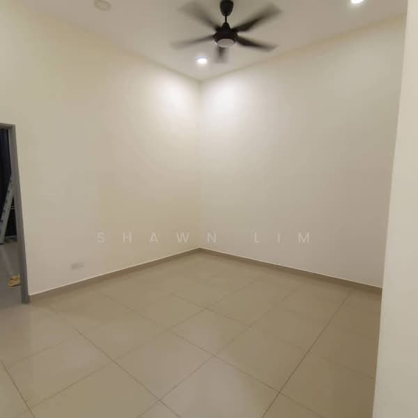 Rumah Teres 2 Tingkat untuk Dijual di Taman Mount Austin (Tebrau) - Shawn Lim - PropertyGuru.com.my