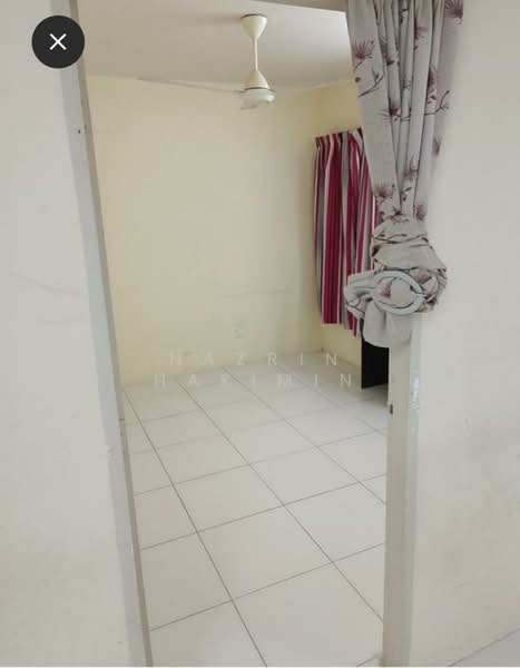 Apartment for Sale at Lakeview Apartments - Nazrin Hakimin - PropertyGuru.com.my