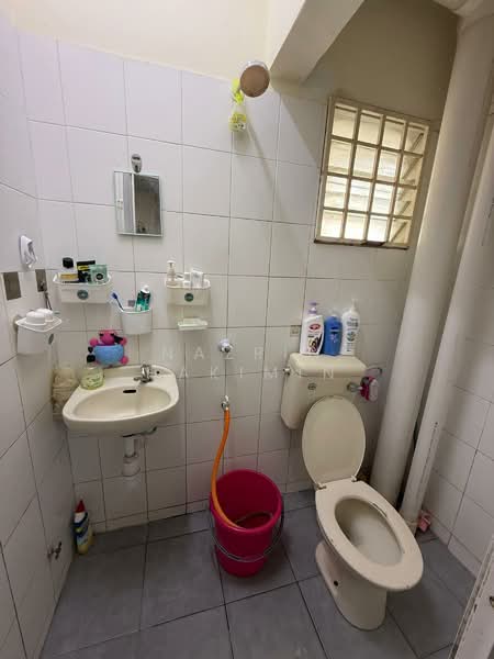 Apartment for Sale at Lakeview Apartments - Nazrin Hakimin - PropertyGuru.com.my
