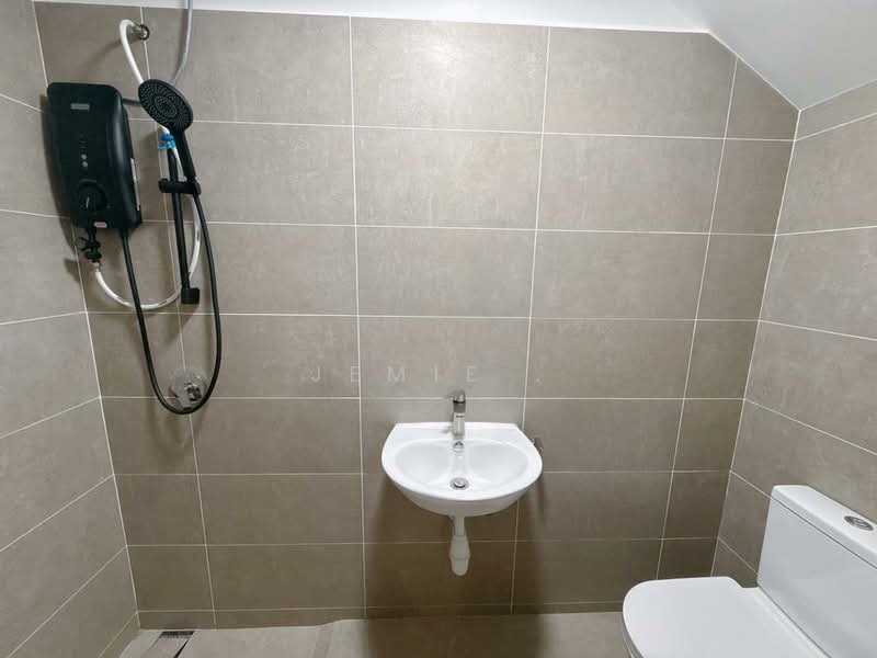 Terraced House for Rent in Taman Ponderosa (Johor Bahru) - Jemie . - PropertyGuru.com.my