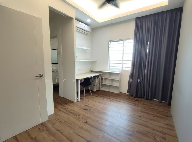 Kondominium untuk Dijual di Lagoon Suites - Michelle Lee - Study - PropertyGuru.com.my