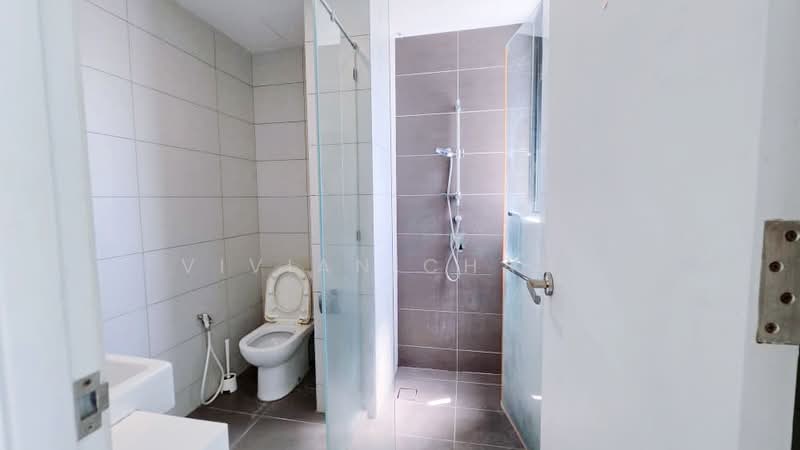 Kondominium untuk Dijual di The Light Linear - Vivian Chang - Bathroom - PropertyGuru.com.my