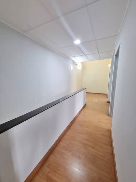 Semi-Detached House for Sale in Taman Mutiara Indah (Puchong) - Evan Goh - Corridor - PropertyGuru.com.my