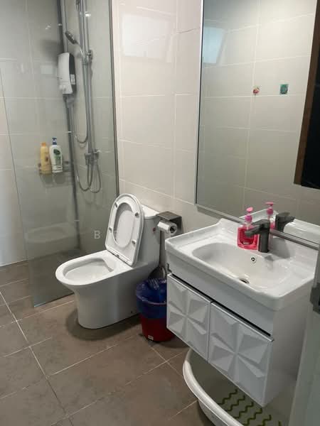 Service Residence for Rent at Southkey Mosaic - Ben Foo - Bathroom - PropertyGuru.com.my