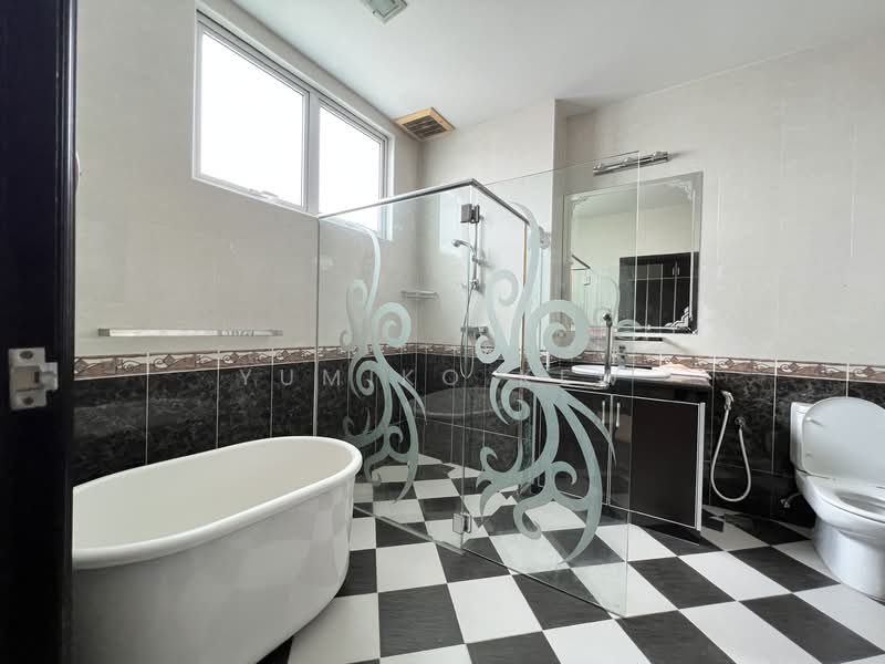 Bungalow for Sale in Damansara Heights (Kuala Lumpur) - Yumiko Kew - Bathroom - PropertyGuru.com.my