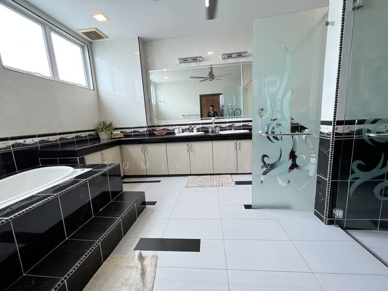 Bungalow for Sale in Damansara Heights (Kuala Lumpur) - Yumiko Kew - Bathroom - PropertyGuru.com.my