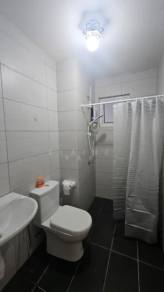 Servis Apartment untuk Disewa di Residensi Rimbun @ Canopy Hills - Elaine Yap - Bathroom - PropertyGuru.com.my
