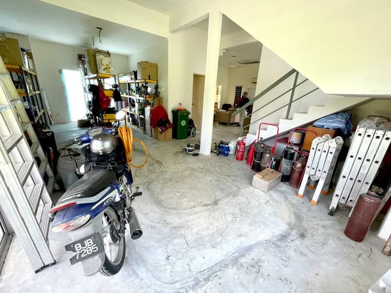 Bungalow for Sale in Mahkota Hills (Lenggeng) - Tasya Ruslan - Interior - PropertyGuru.com.my
