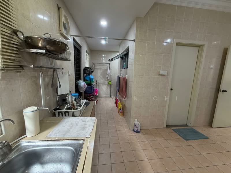 Rumah Teres 2 Tingkat untuk Dijual di Taman Puchong Hartamas (Puchong) - Yeong Wan Chi - Kitchen - PropertyGuru.com.my