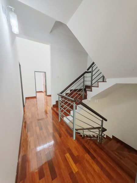 2.5-storey Terraced House for Sale in Bandar Puteri Puchong (Puchong) - Evan Goh - Corridor - PropertyGuru.com.my