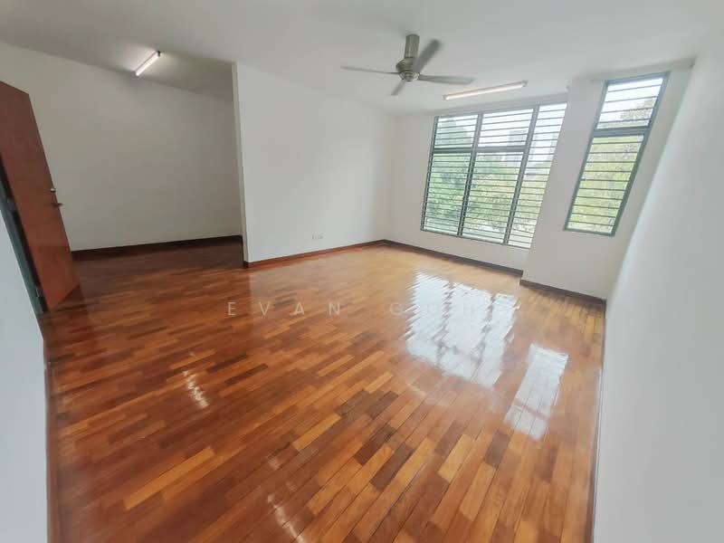 2.5-storey Terraced House for Sale in Bandar Puteri Puchong (Puchong) - Evan Goh - Living Room - PropertyGuru.com.my