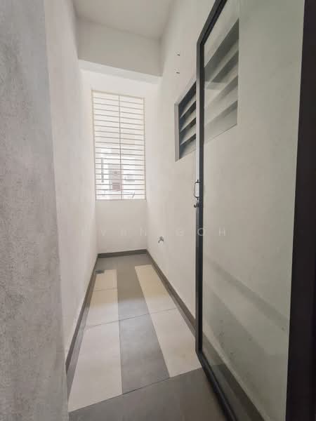 2.5-storey Terraced House for Sale in Bandar Puteri Puchong (Puchong) - Evan Goh - Corridor - PropertyGuru.com.my