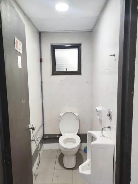 Kedai / Pejabat untuk Dijual di Shah Alam (Selangor) - Mohd Luqman - Bathroom - PropertyGuru.com.my